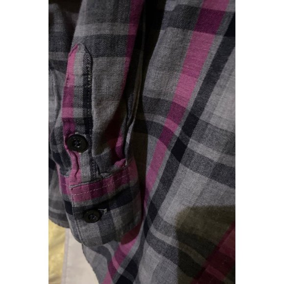 Izod Mens Plaid Button Up Shirt XL Long Sleeve Cotton Pockets Gray Pink Vintage - Picture 3 of 4